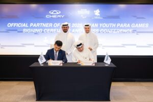 Asian Paralympic Committee President Majid Rashed (right) and Chery International Executive Vice President Zhu Shaodon sign an agreement as official partner of the Dubai 2025 Asian Youth Para Games.